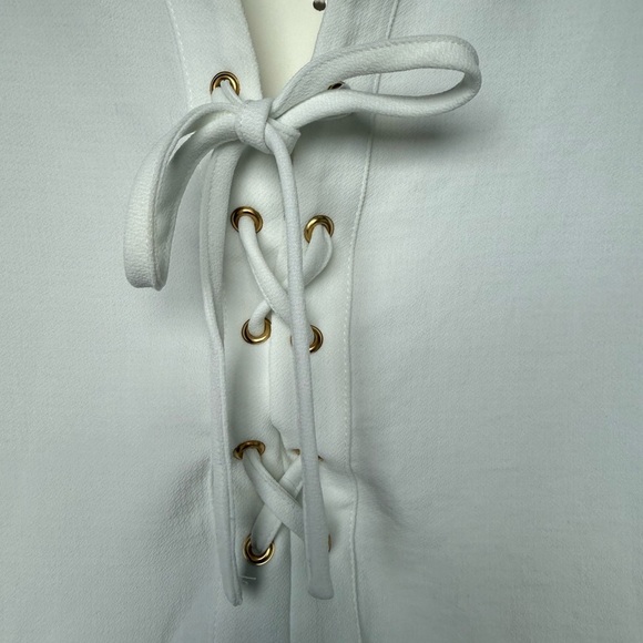 Sézane White Short Sleeve Blouse FR 34 US 2 Lace Up Shirt Cottagecore Coquette - Picture 3 of 6